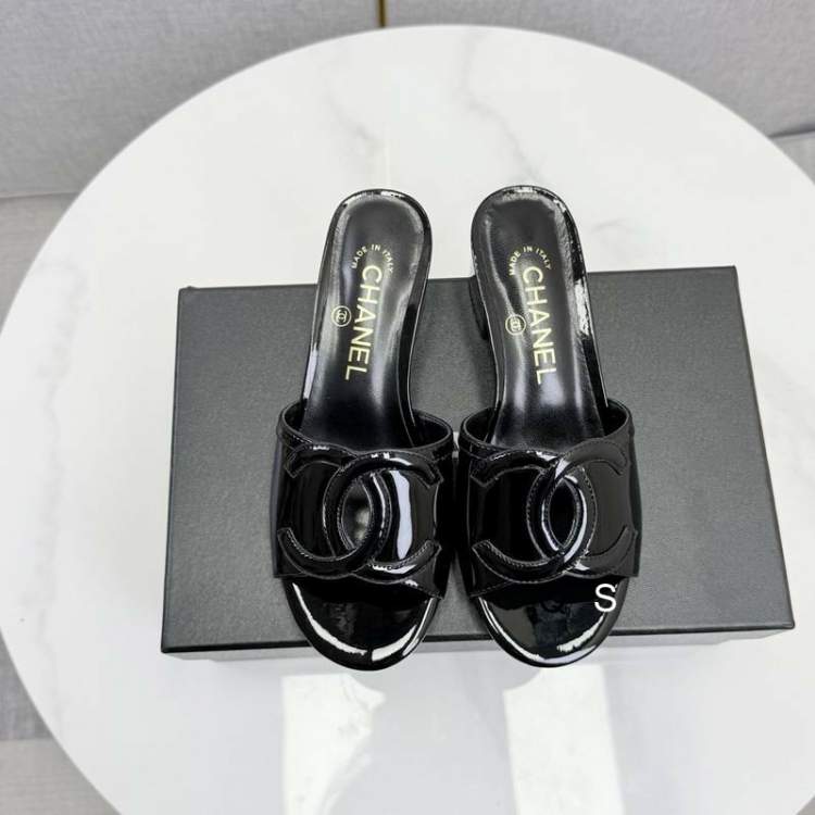Picture of Chanel Shoes _SKUChanelsz35-40SS05282936